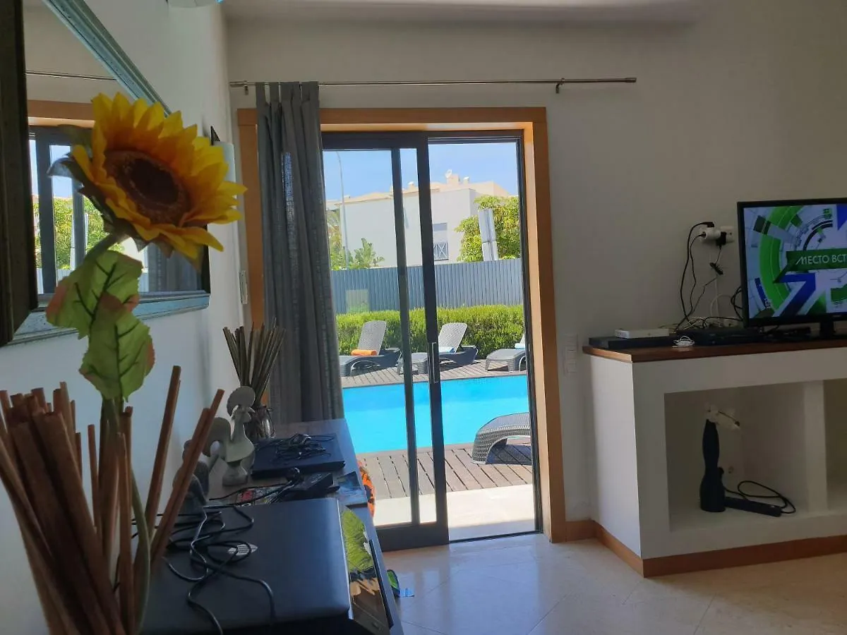 Albufeira Oura Beach V4 Villa Marisa With Private Pool